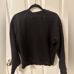 Lululemon crewneck sweatshirt black size 8